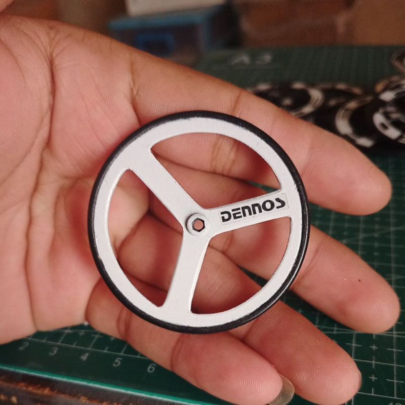 miniatur velg dennos (3 spoke )
