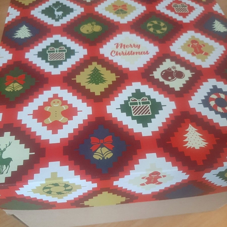 

10 Pcs Dus Hampers Kue Mozalk Box Hampers Motif Christmas Ukuran 22 x 22 x 12cm