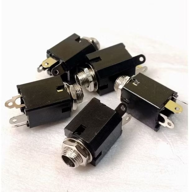 Soket akai mono hitam standar 3pin konektor mic microphone 6.5mm