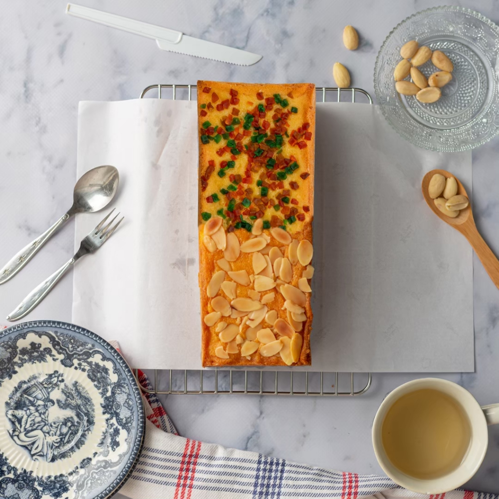 

Bolu Jadul Bulan Cake Bolu Sultan by Bulan's Kitchen Oleh Oleh Jogja Almond Sukade Small