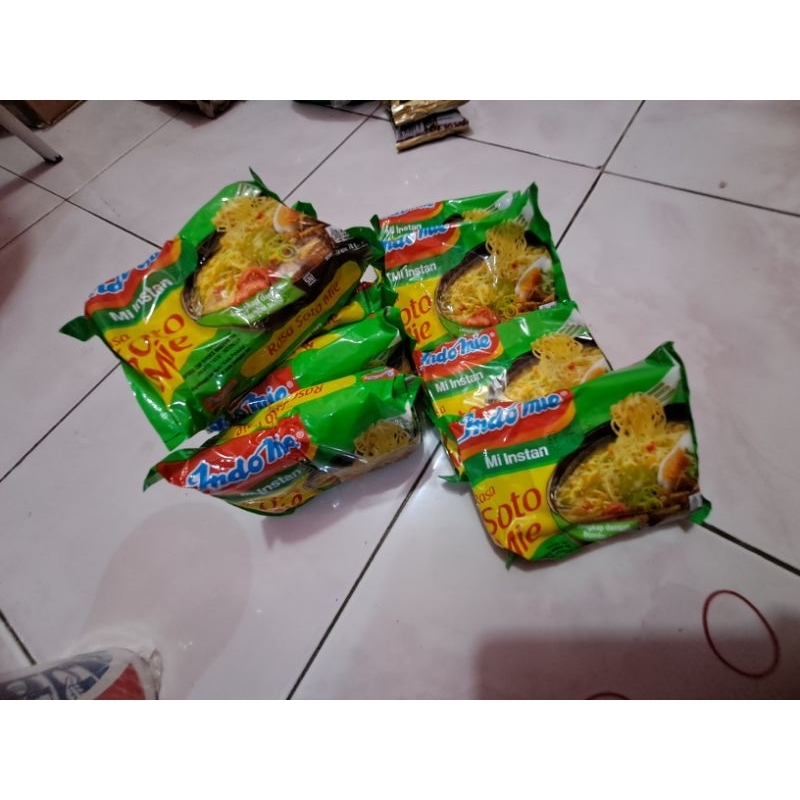 

mie instan paketan isi 10 pcs