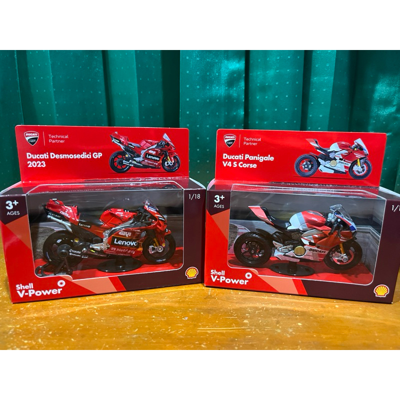 Koleksi Mainan Motor Ducati Shell