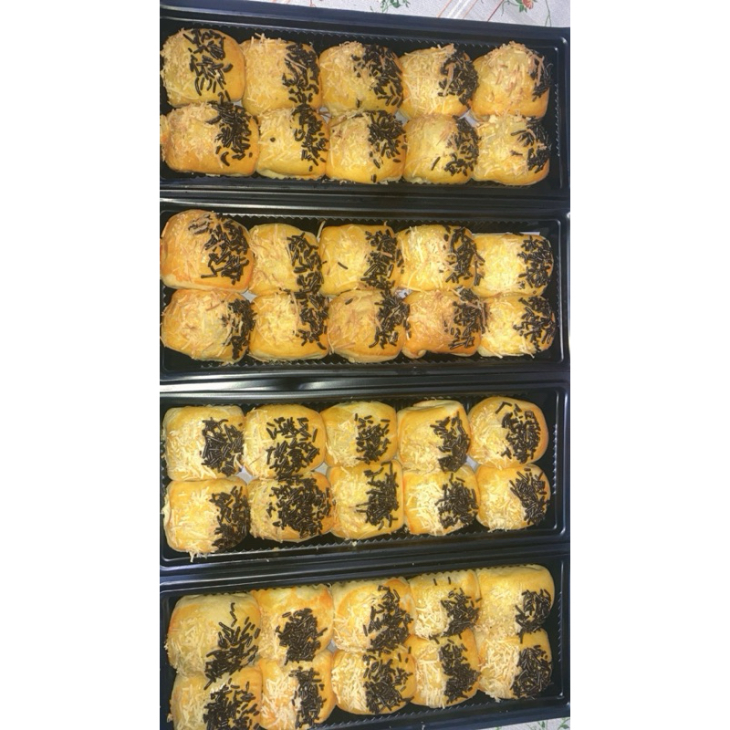 

Bolen Pisang Coklat Keju