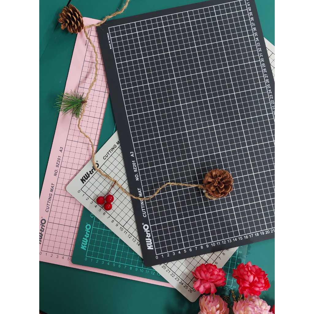 Pink/Biru/Hitam/Abu Korea, Cutting Mat Size A3, 9Z201 Double Sided Self Healing A3.Merek Taiwan