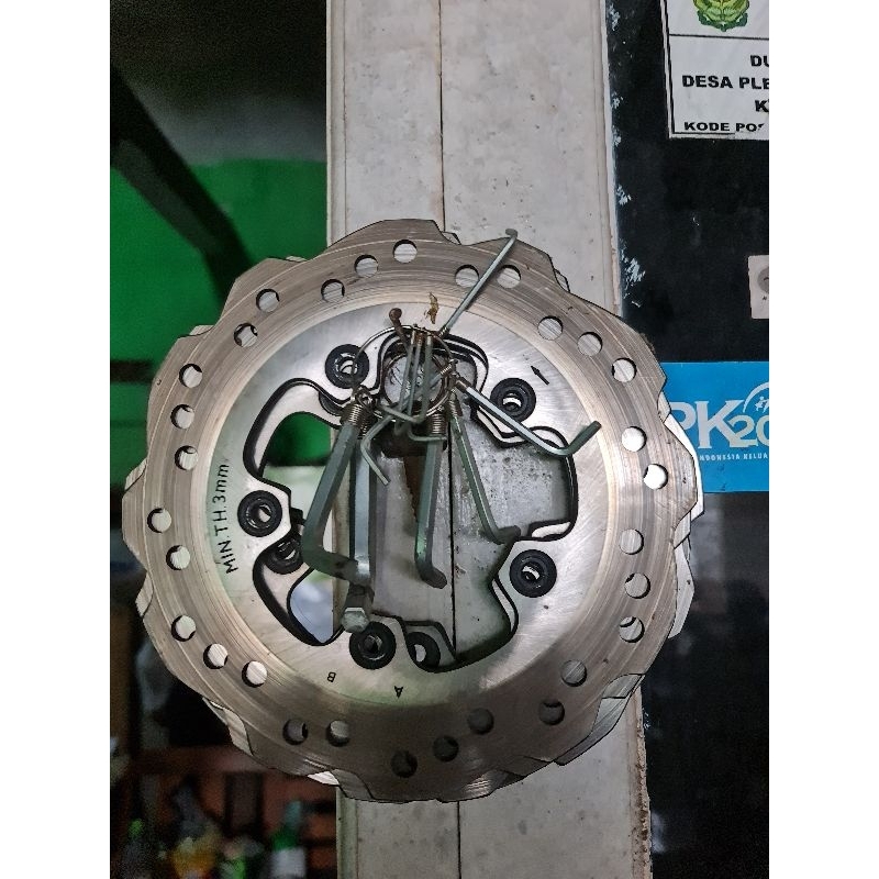 PIRINGAN DISK CAKRAM ORI VARIO 125/150 NEW LUBANG 5
