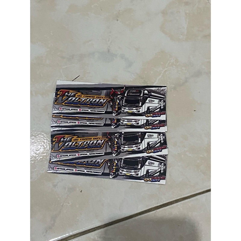 

STICKER THE VOLTRON QQ TRANS ISI 2