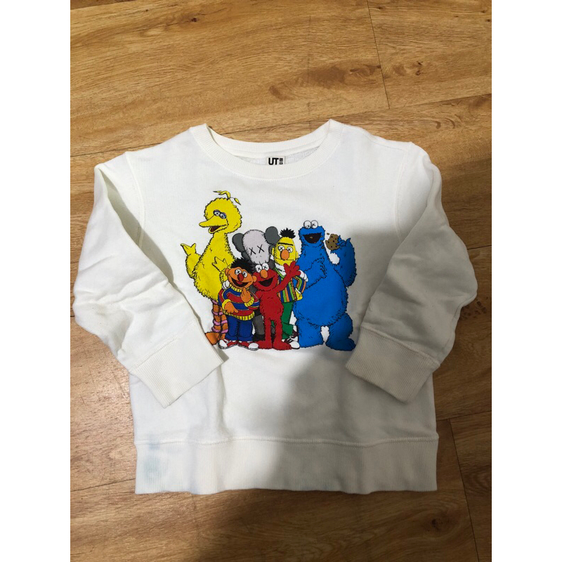 Pre ❤️ uni*lo x kaws original