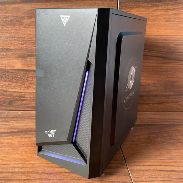 PC GAMING AMD RYZEN 5 3400G RAM 16 GB SSD 256 GB HDMI MULUS