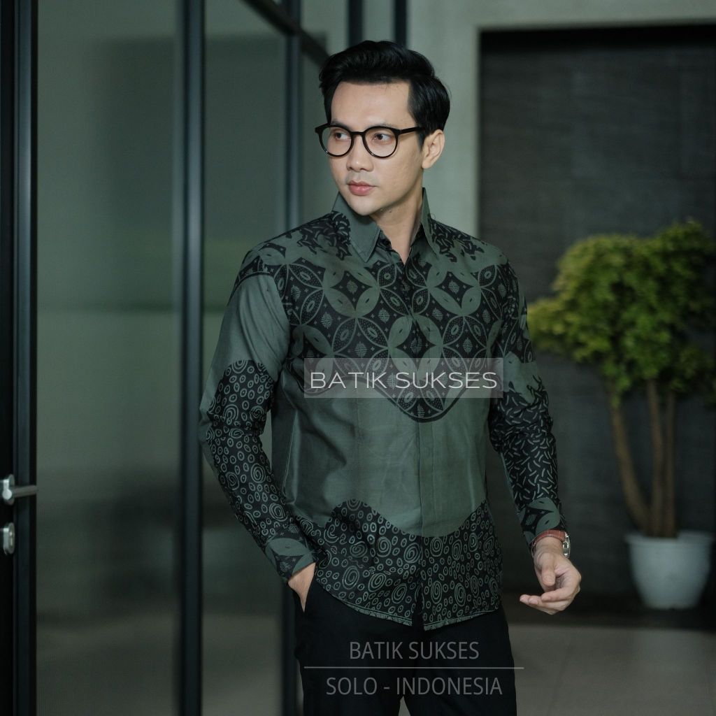 CAKRA IJO Kemeja Baju Batik Pria Slimfit PREMIUM Lapis Furing Katun Halus Primisima Warna Hijau
