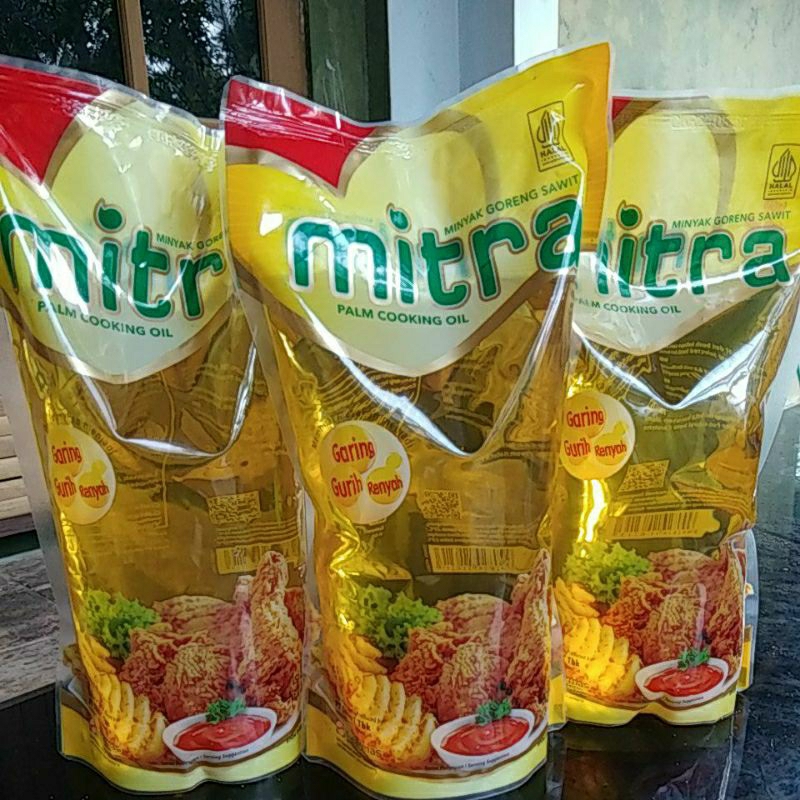 

minyak goreng mitra kemasan pouch 1 L,,gorengan jd garing dan renyah