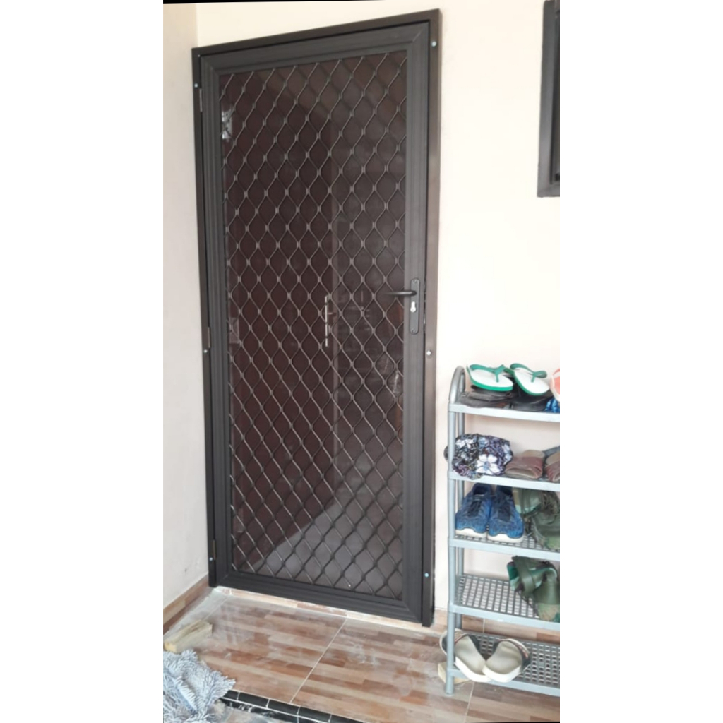 Pintu teralis kawat nyamuk expanda
