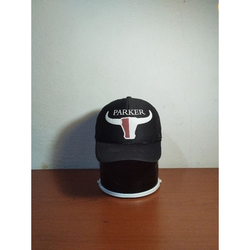 Topi Trucker Otto Parker