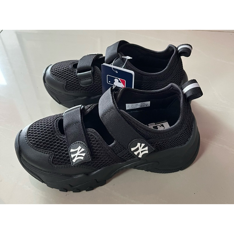 Sepatu MLB Original