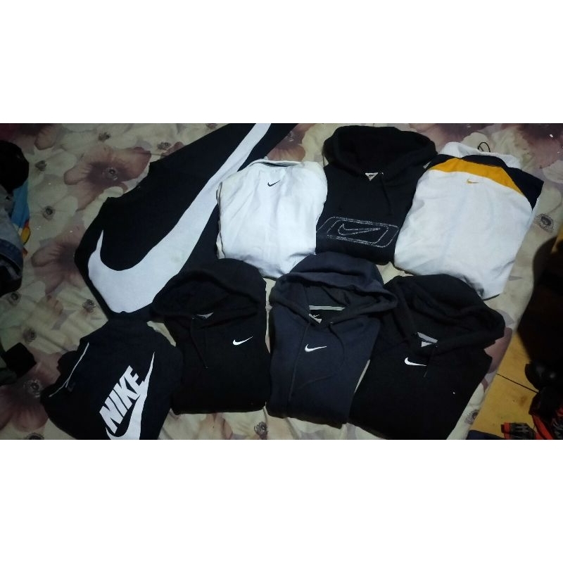 cn nike big logo