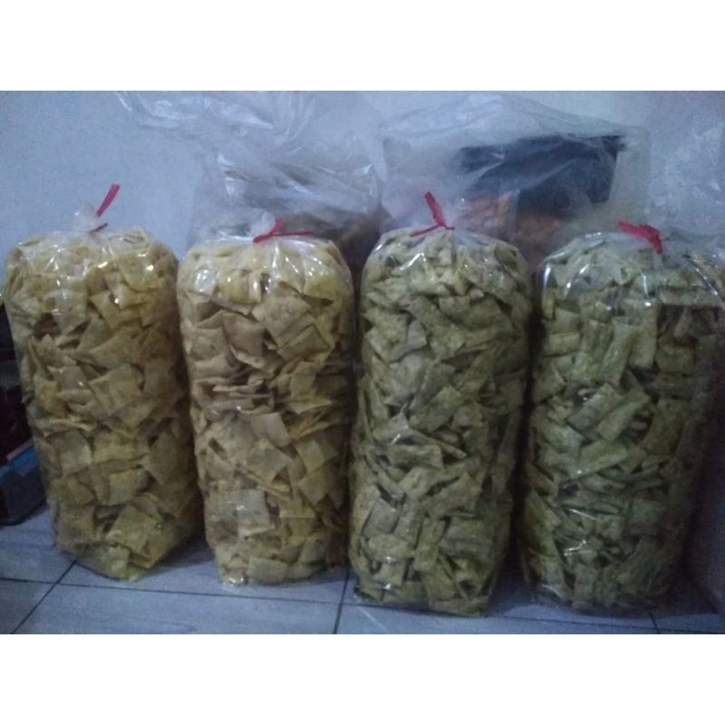 

pangsit bawang.pangsit bayam