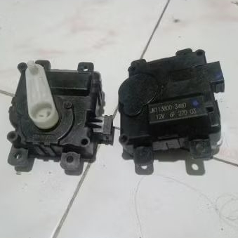 Motor servo blower AC mitsubishi xpander
