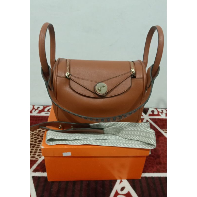 Preloved Lindoy Kremes