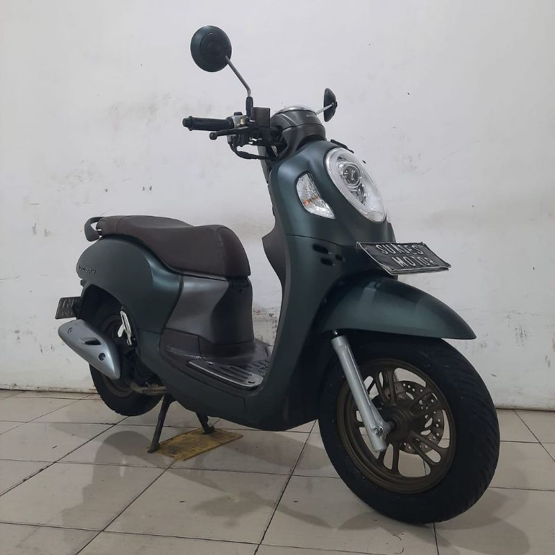 MOTOR SCOOPY BEKAS THN 2024