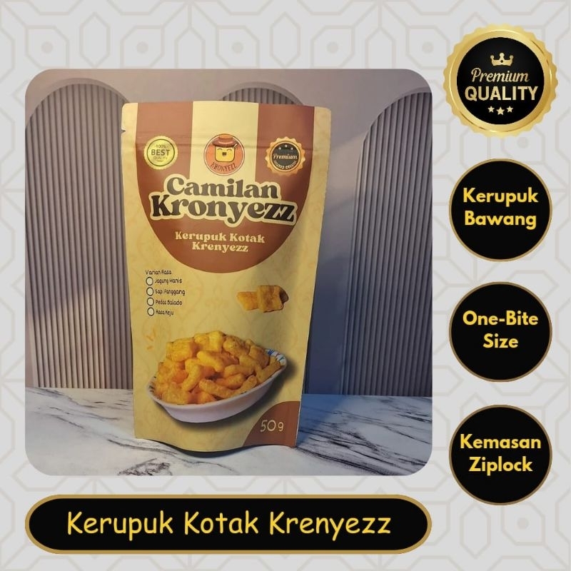 

Camilan Kerupuk Bawang Kotak Crispy Premium - Kronyezz Kerupuk Kotak Krenyezz