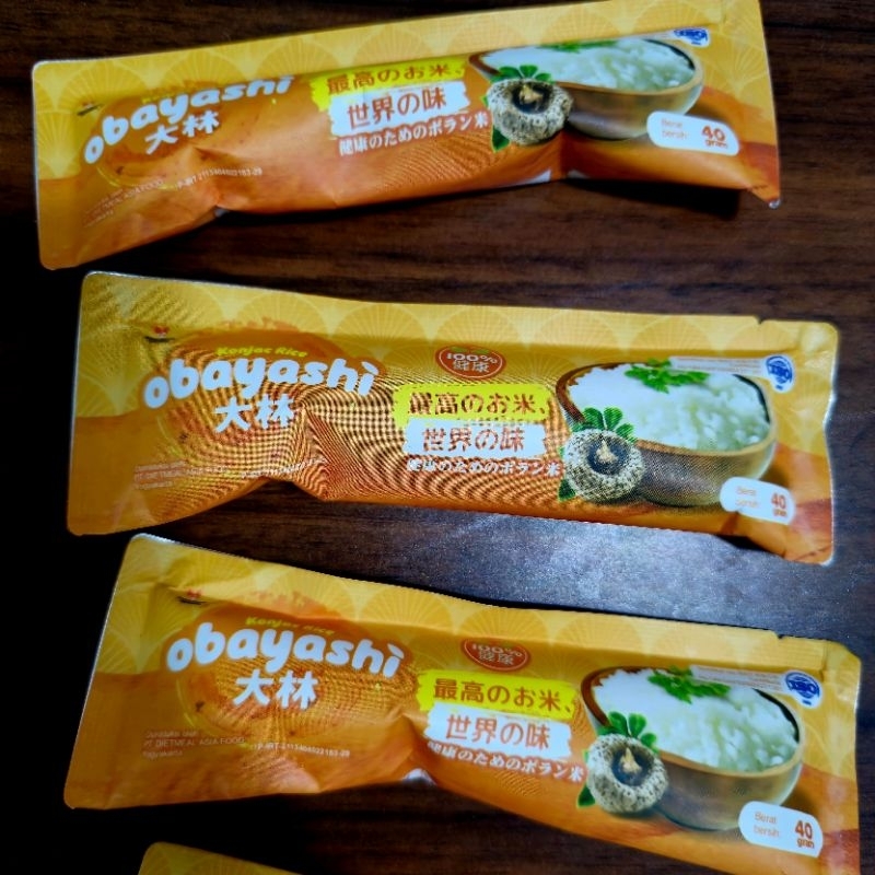 

Beras Porang seduh shiraraki OBAYASHI 40gram
