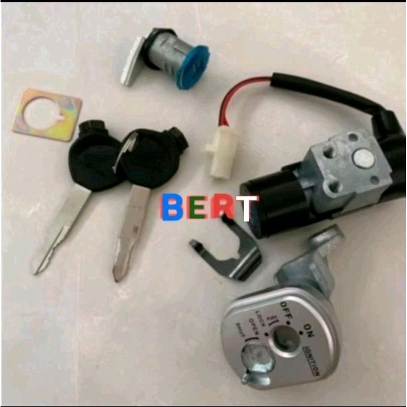 KUNCI MOTOR / KUNCI KONTAK SET BEAT OEM
