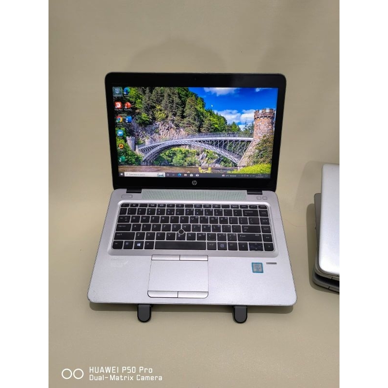 Hp Elitebook 820 i3