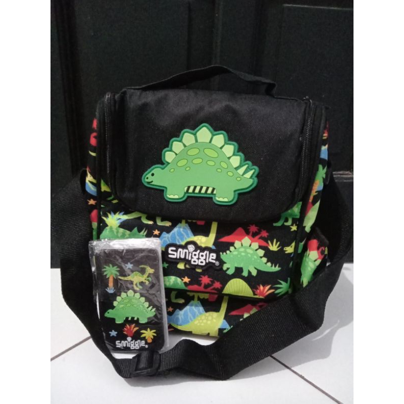 NEW Lunchbag Dino Smiggle 2 tingkat