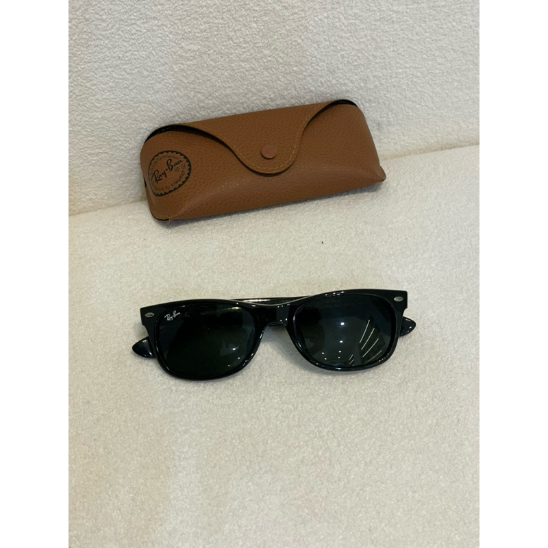 RAY BAN MEW WAYFARER RB 2132