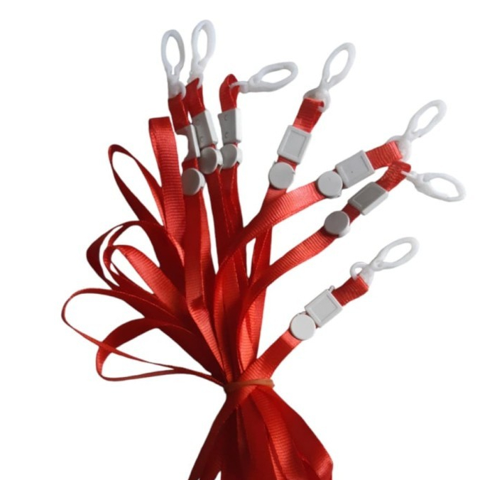 

TBMO TALI ID CARD HOLDER PLASTIK ISI 10PCS POP 1