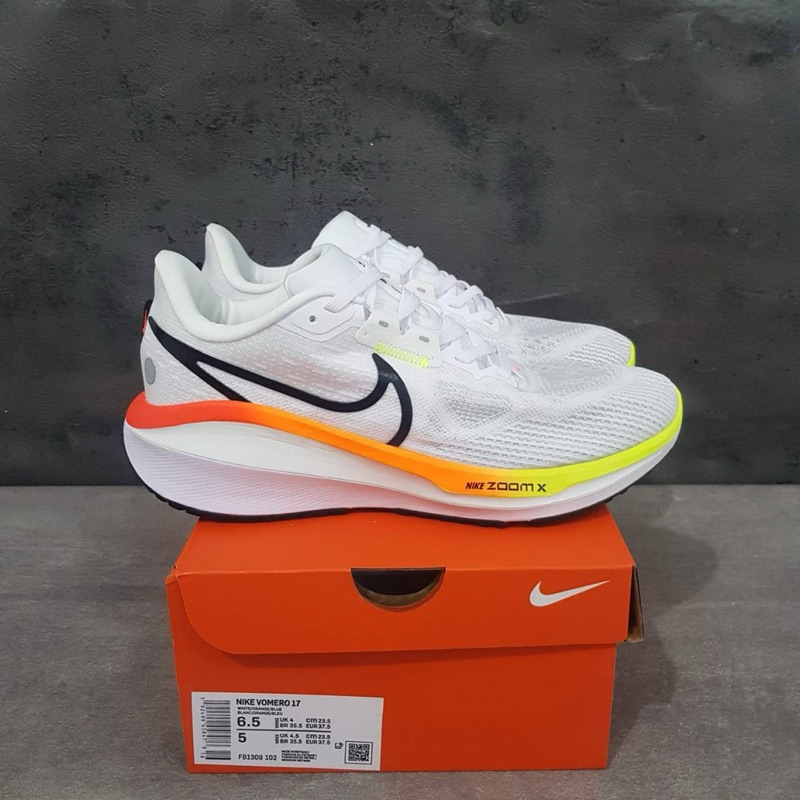 NIKE VOMERO 17 WHITE BRIGHT CRIMSON