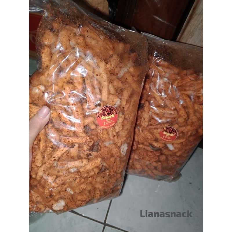 

Basreng 1kg pedas daun jeruk