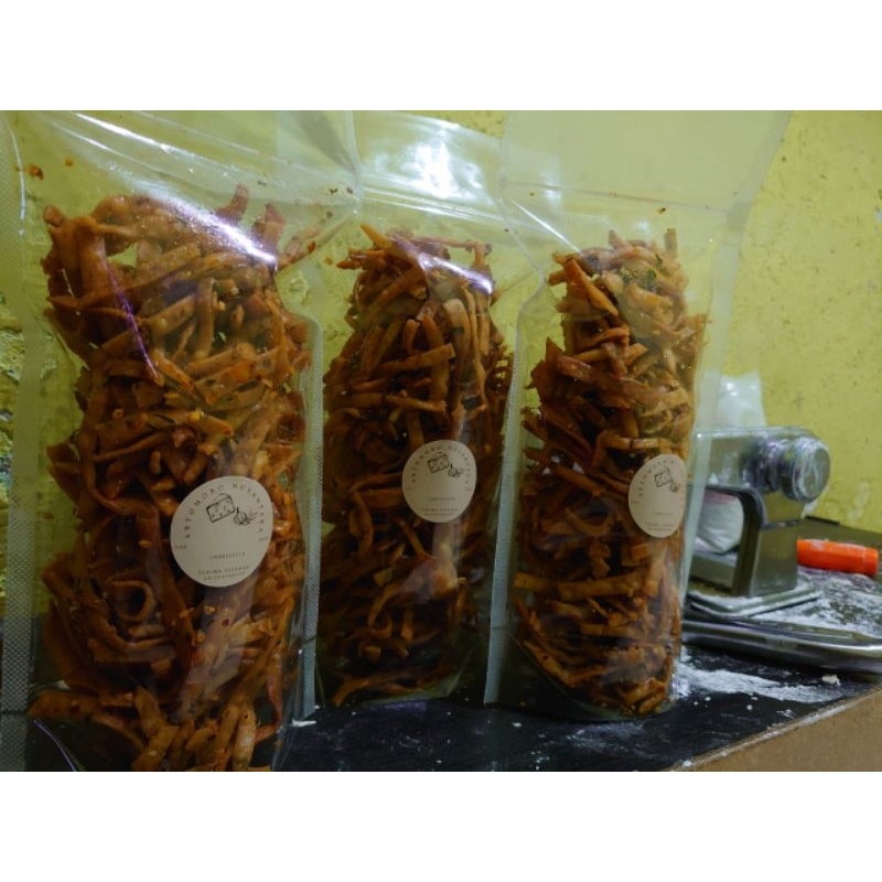 

cheesstick varian pedas daun jeruk uk 250gr