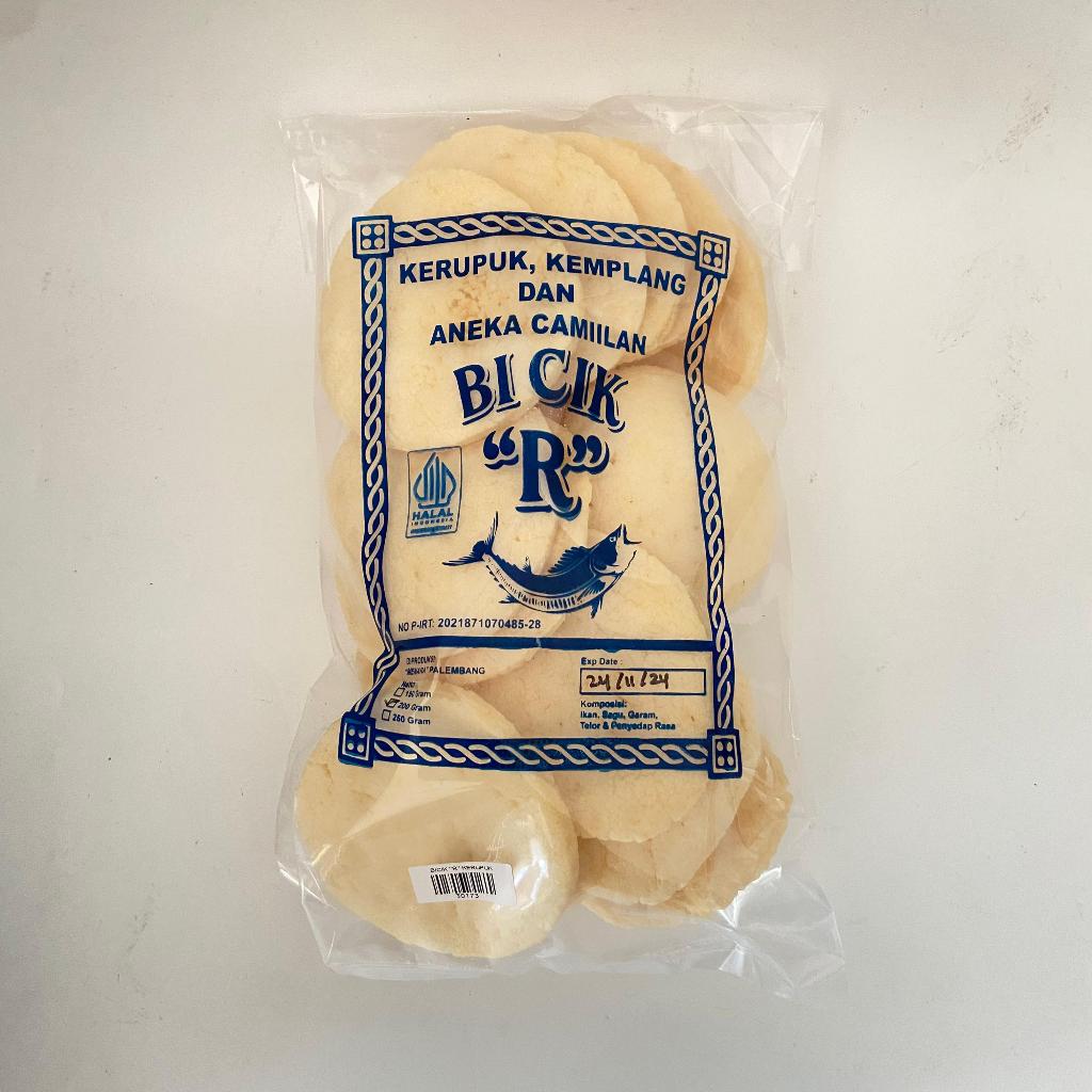 

Kerupuk Ikan Bi Cik R 200 Gr peser