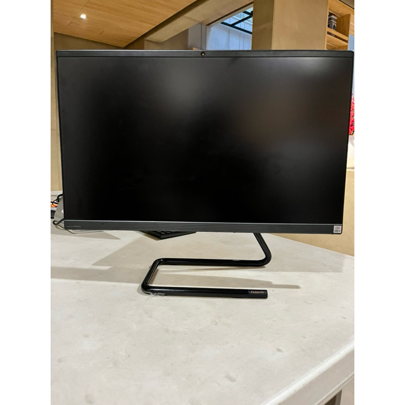 (SOLD) Lenovo Ideacentre AIO 3 24IMB05 Intel Core i5-10400T 256GB - PC Desktop