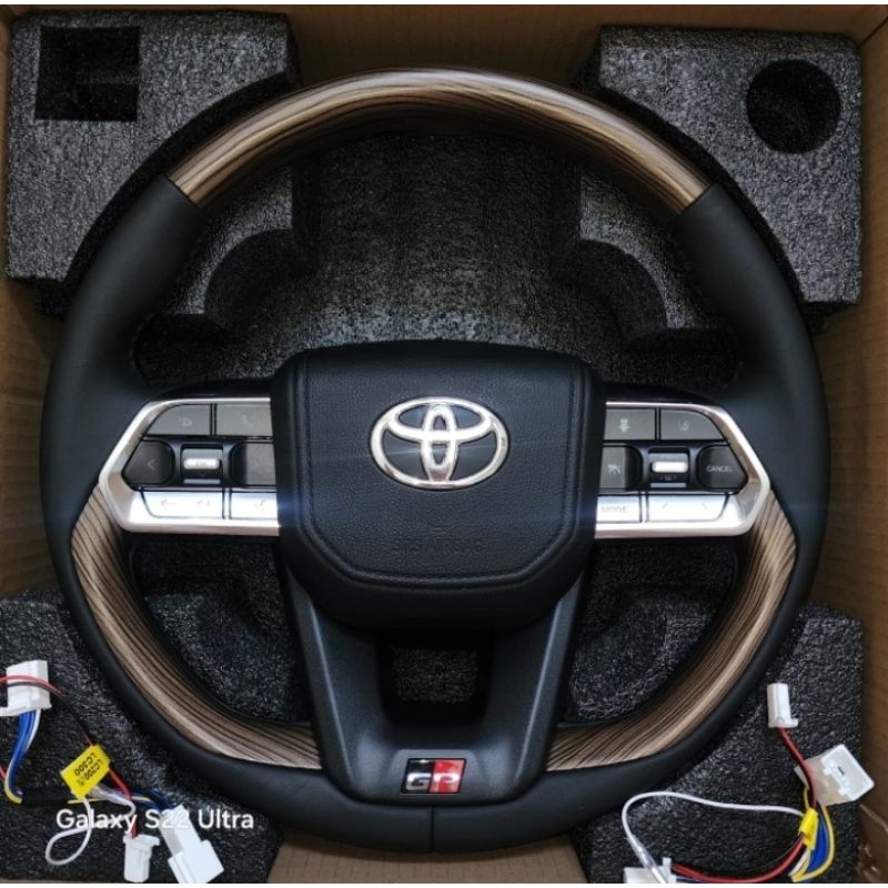 stir toyota land cruiser LC 300