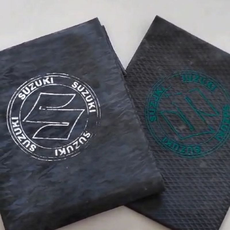 KULIT PEMBUNGKUS  SADEL JOK SEPEDA MOTOR ANTI LICIN 85 X 55