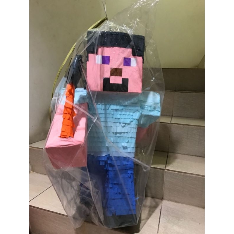Pinata Ulang Tahun Anak Minecraft Steve bawa kapak custom 3d/ tiga dimensi Lego premium