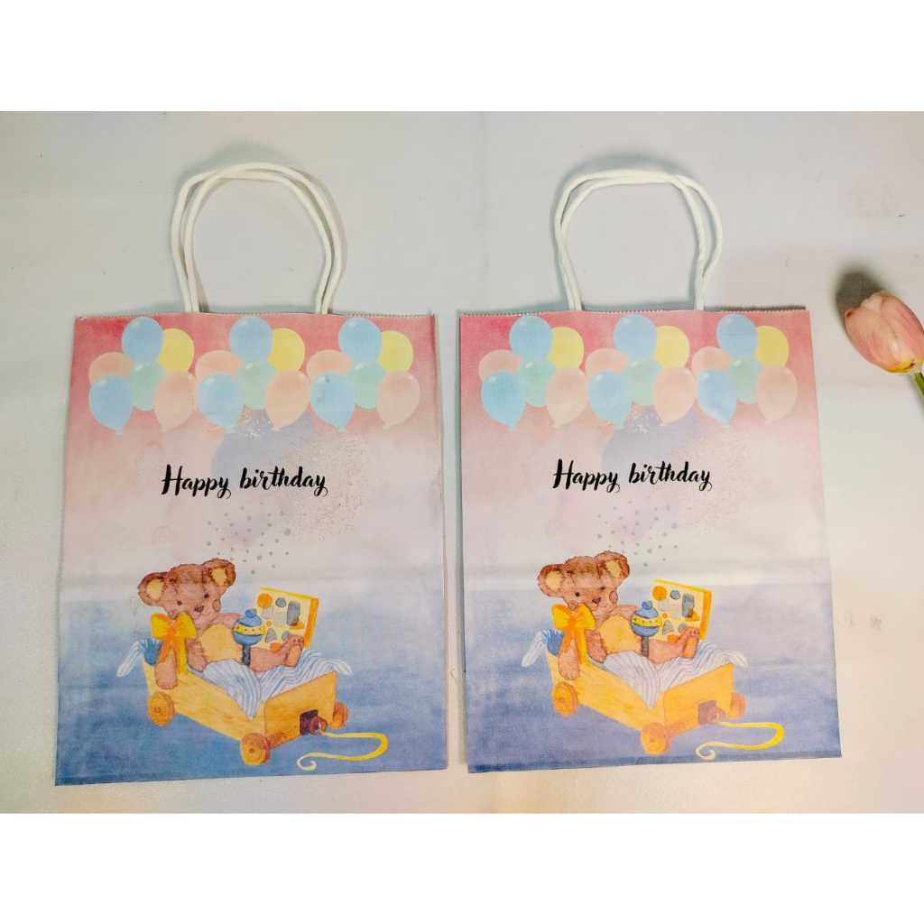 

Paperbag UK 22×27x11Cm Kertas Mtf Mix-3607