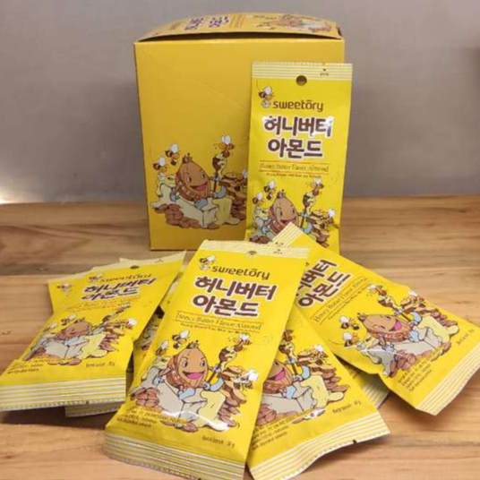 

Nuts Sweetory Snack Kacang Almond Rasa Madu Mentega dan Rumput Laut 1 BOX {Snack Impor Korea) 30 Gram