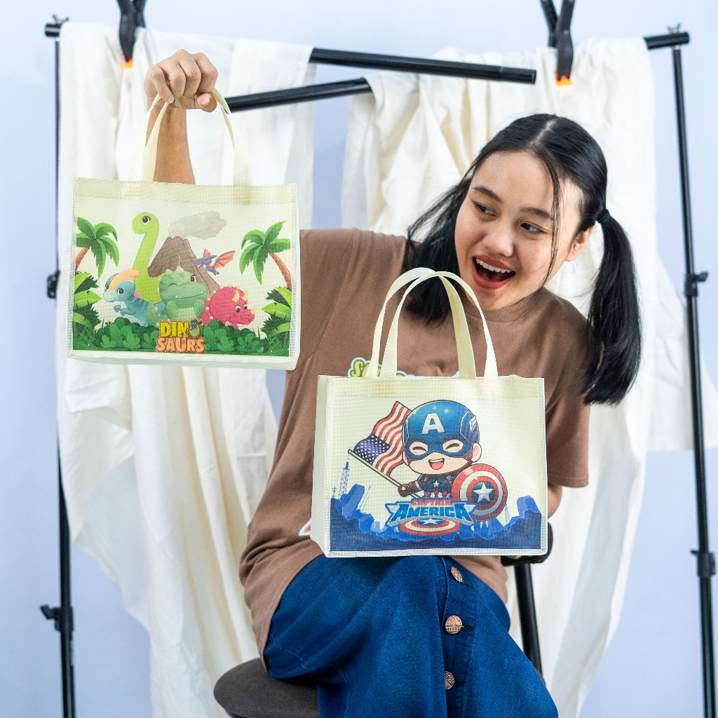 

Tas Ready Stok Ulang Tahun Anak-anak / Goodie Bag Souvenir Ultah Land T20 P25