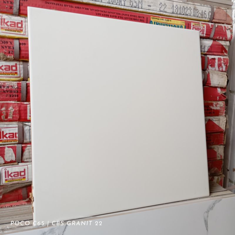 Keramik Asia Tile 40x40 Putih Polos