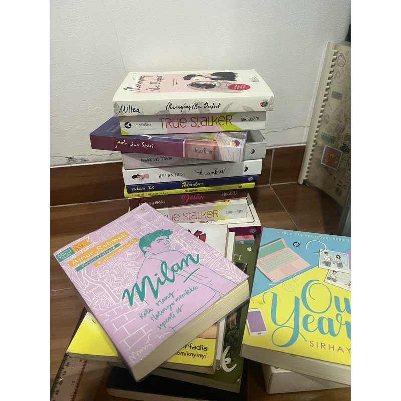 [preloved] novel bekas murah wattpad