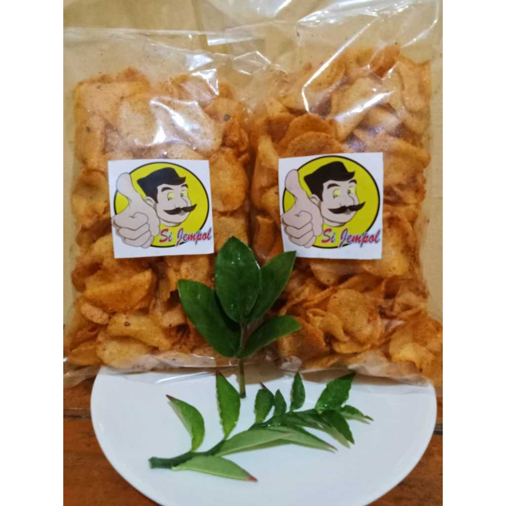 

Moring Sijempol Cemilan Khas Bandung Kemasan 500 gram (2x250gr) Keripik Moring Pedas Gurih Kripik Cimol Kering Molring Goreng