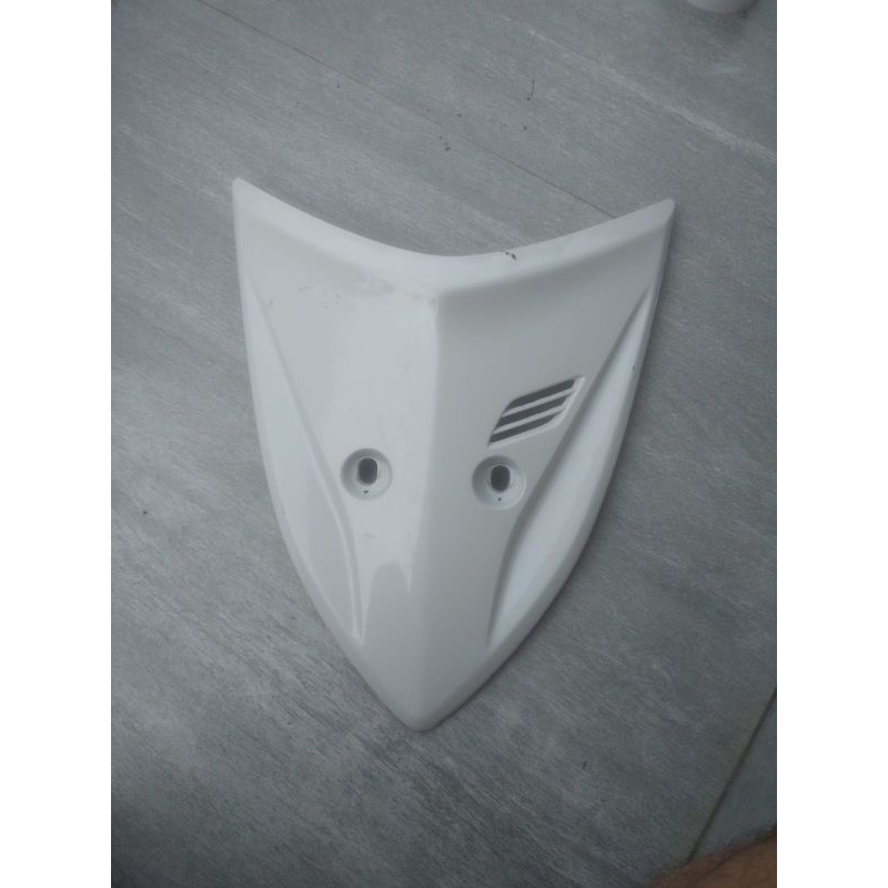 cover tameng depan Vario 110 karbu ori