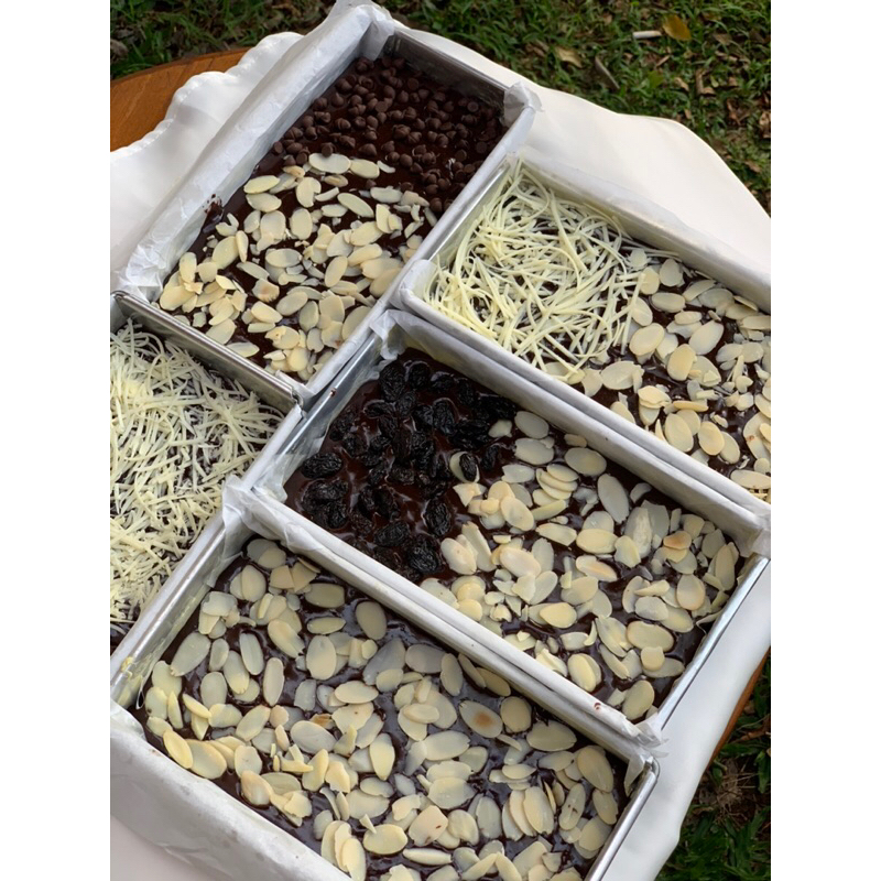 

Brownies Panggang Choco Chips Uk 20 x10