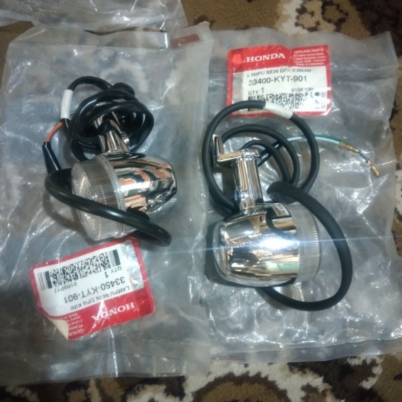 sein depan riting Assy Scoopy karbu set  kiri kanan 33450  kyt 901