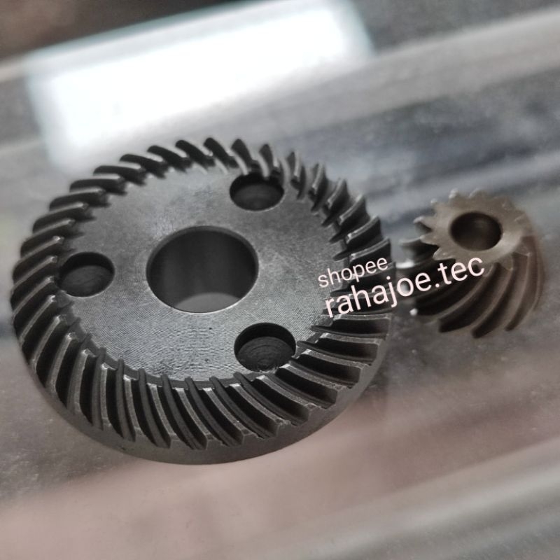 Gear Mesin Gerinda Makita M0910B Gigi Nanas M 0910B 0910 B M0910