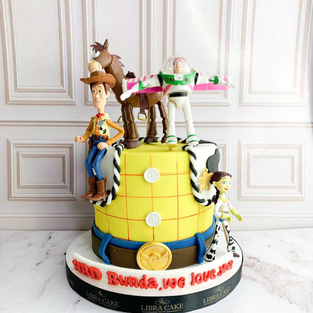 

Kue ulang tahun/Kue birthday/Cake custom birthday/Cake ultah/Kue tema Toy Story