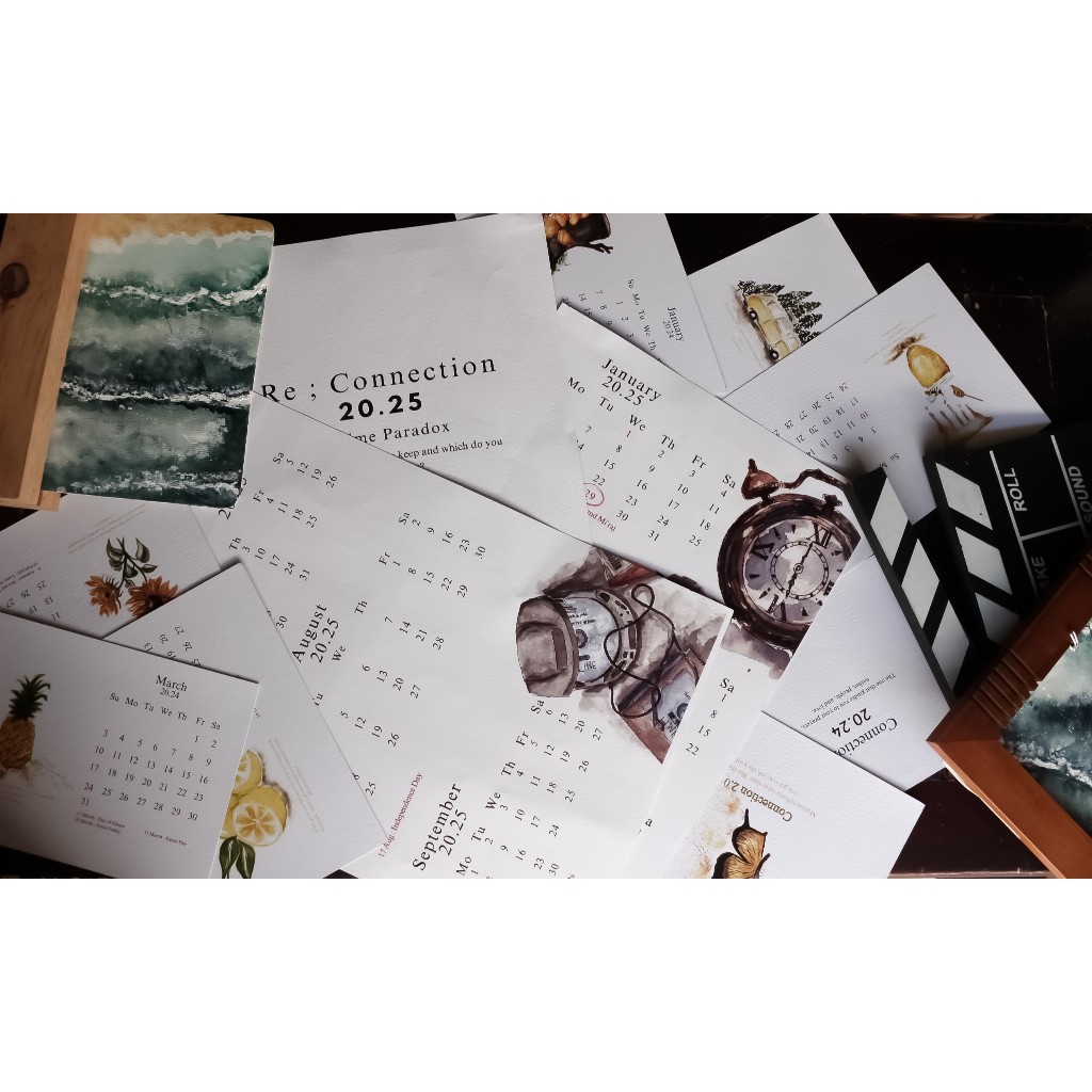 

RE-CONNECTION 20.25 TIME PARADOX AESTHETIC CALENDAR/KERTAS HAMMER PAPER/UK L/250 T/350+TATAKAN KAYU.
