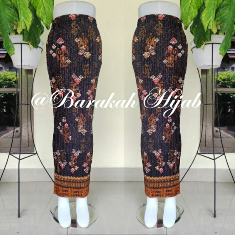 Rok Batik Kebaya Prisket Rapih Model Panjang 100 Cm Lingkar Pingan 140 Cm Motif Bawahan Tebal Rempel